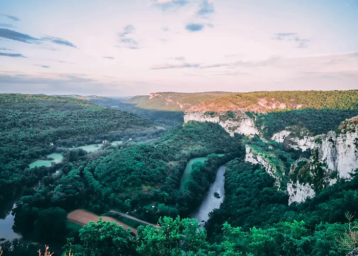 La Roane Yoga & Creativity Center *